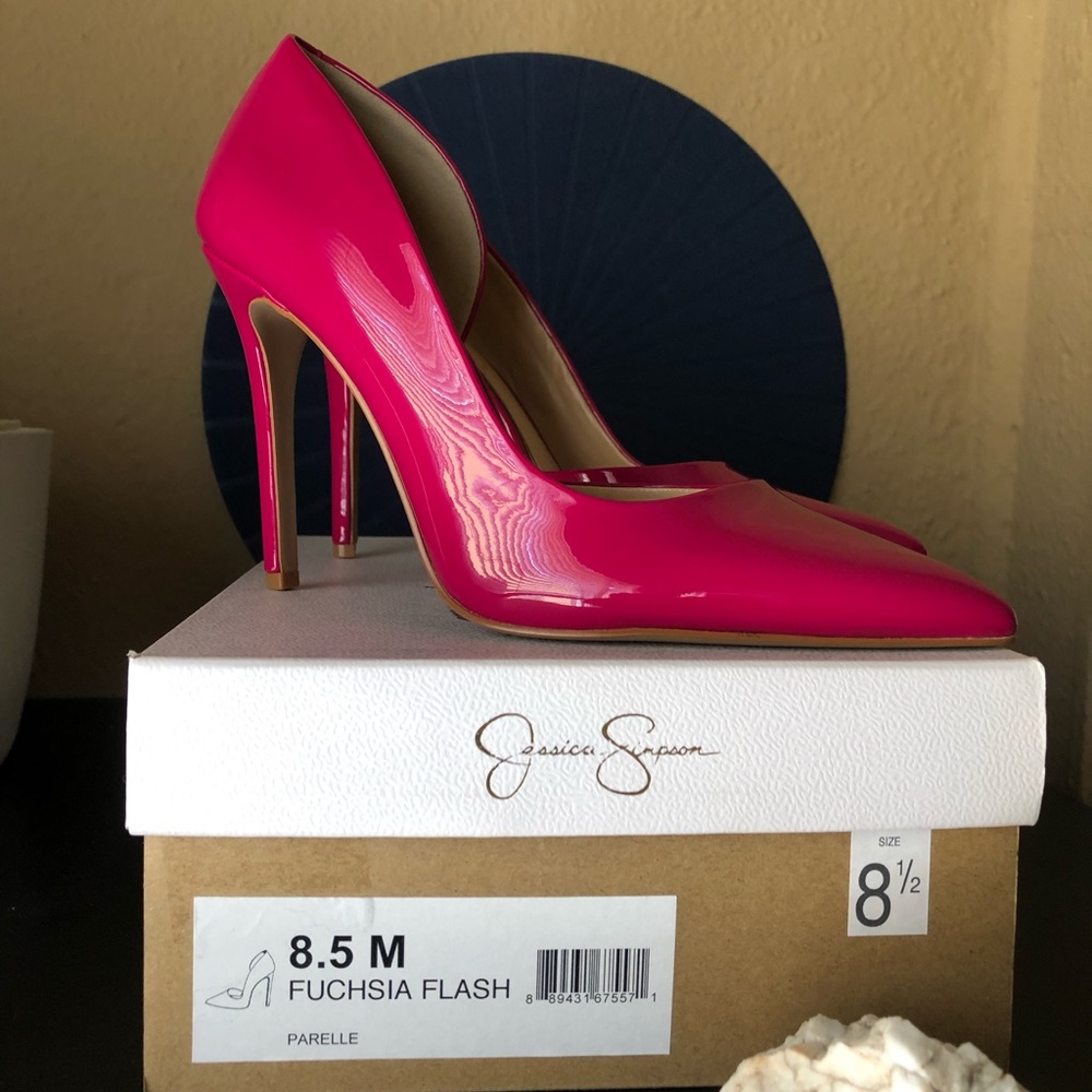 Fuchsia pumps size 8.5